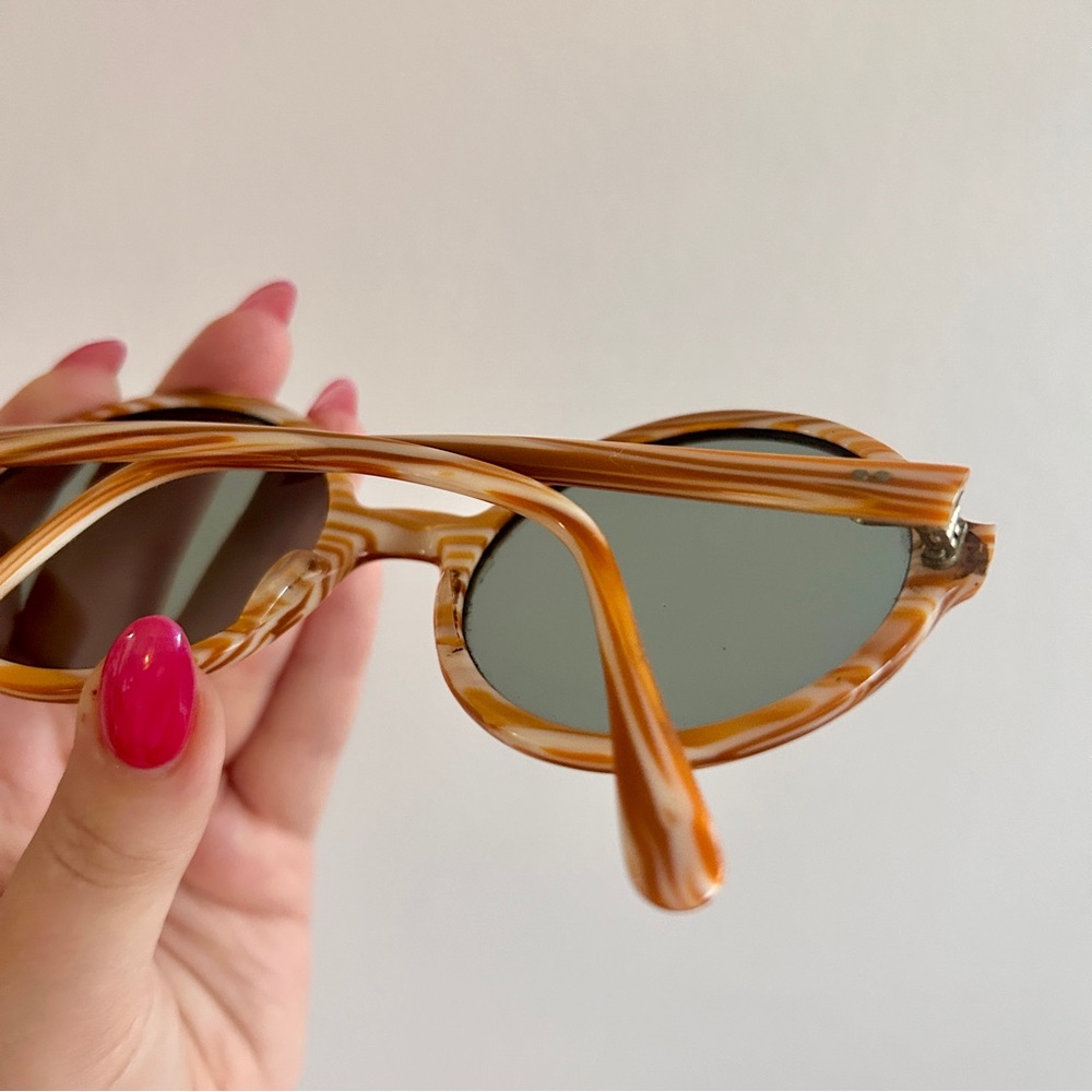 Vintage 60s 70s Marbled Round Mod Psychedelic Hippie Boho Woodstock Sunglasses - Picture 8 of 16